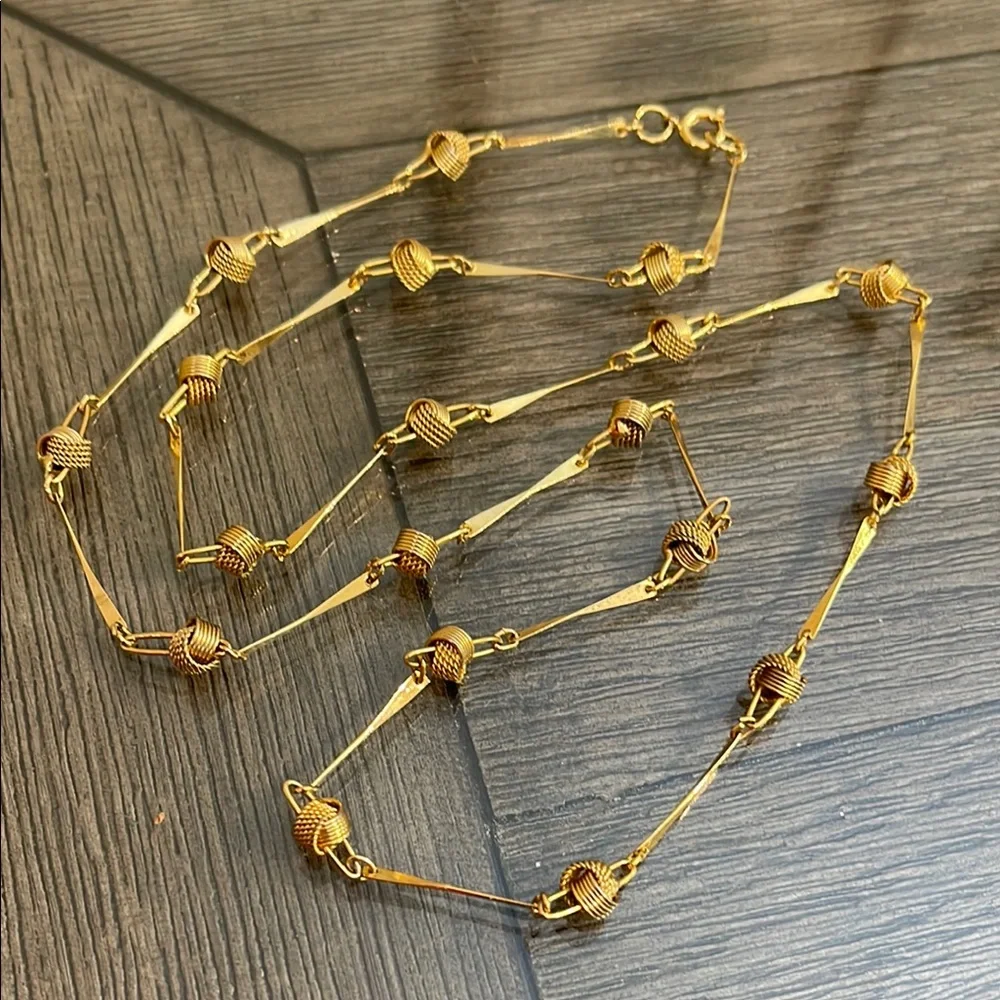 Vintage Gold-Tone Long Love Knots Link Necklace Chain